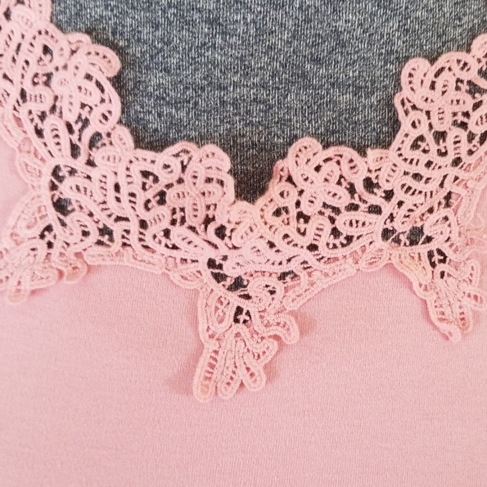 100%cotton tea shirt with lace